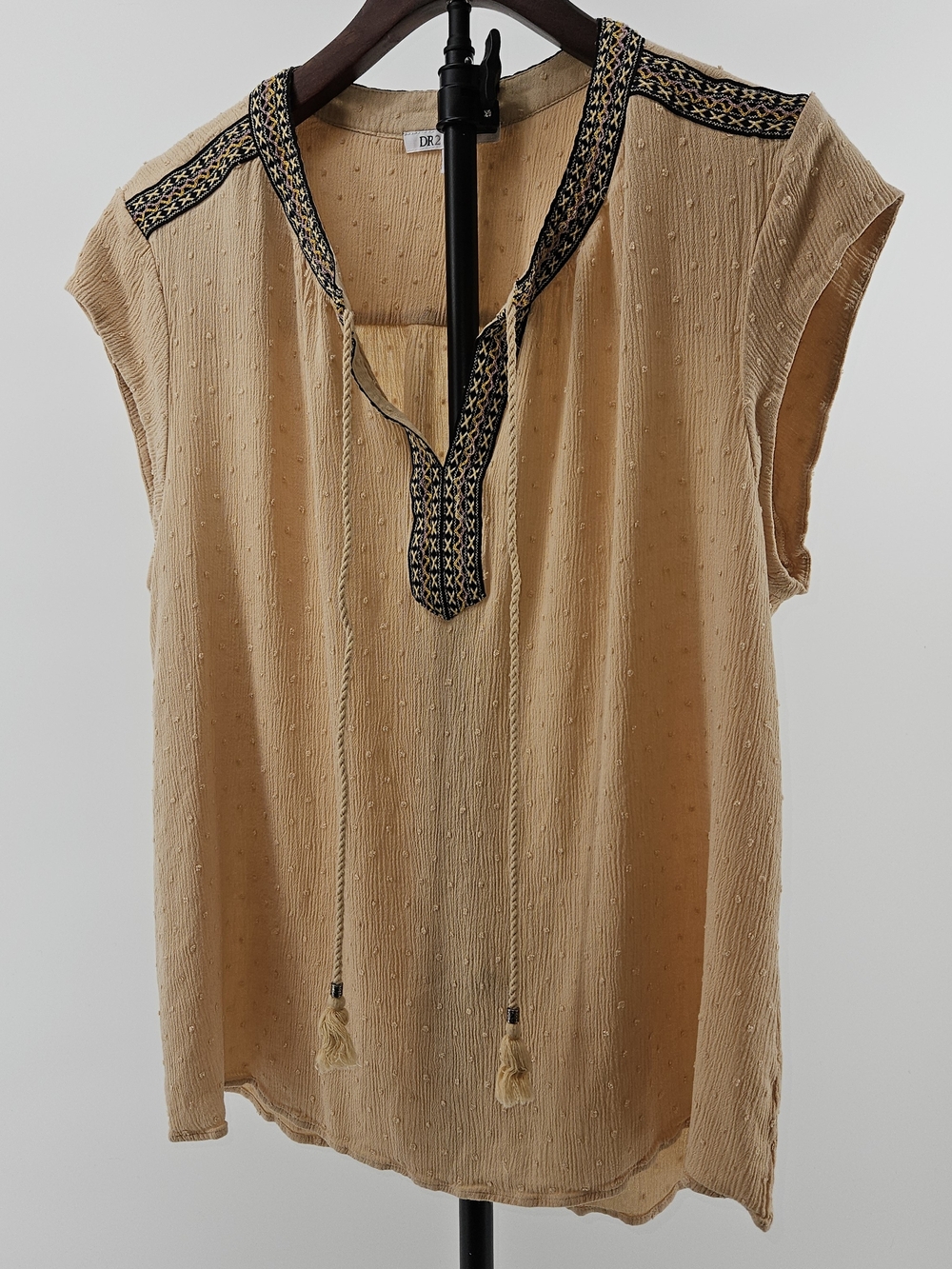 DR2 Beige Embroidered V-Neck Tie-Front Top XL